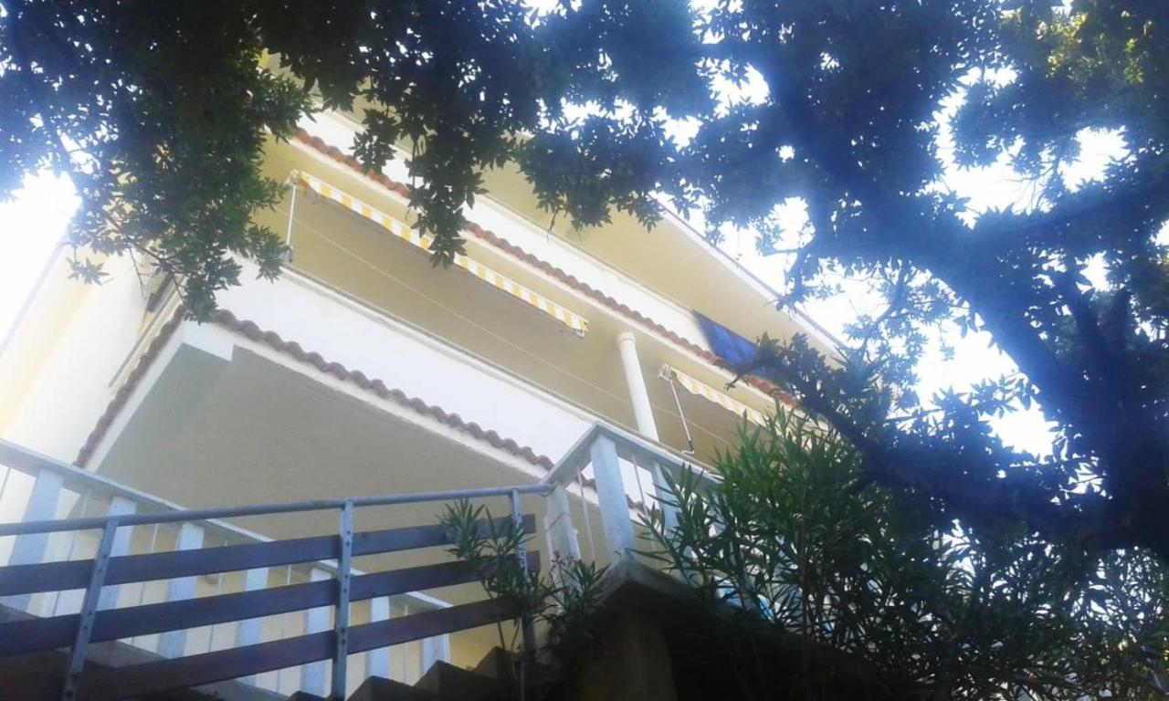 Apartments Ljerka Stara Novalja Ngoại thất bức ảnh